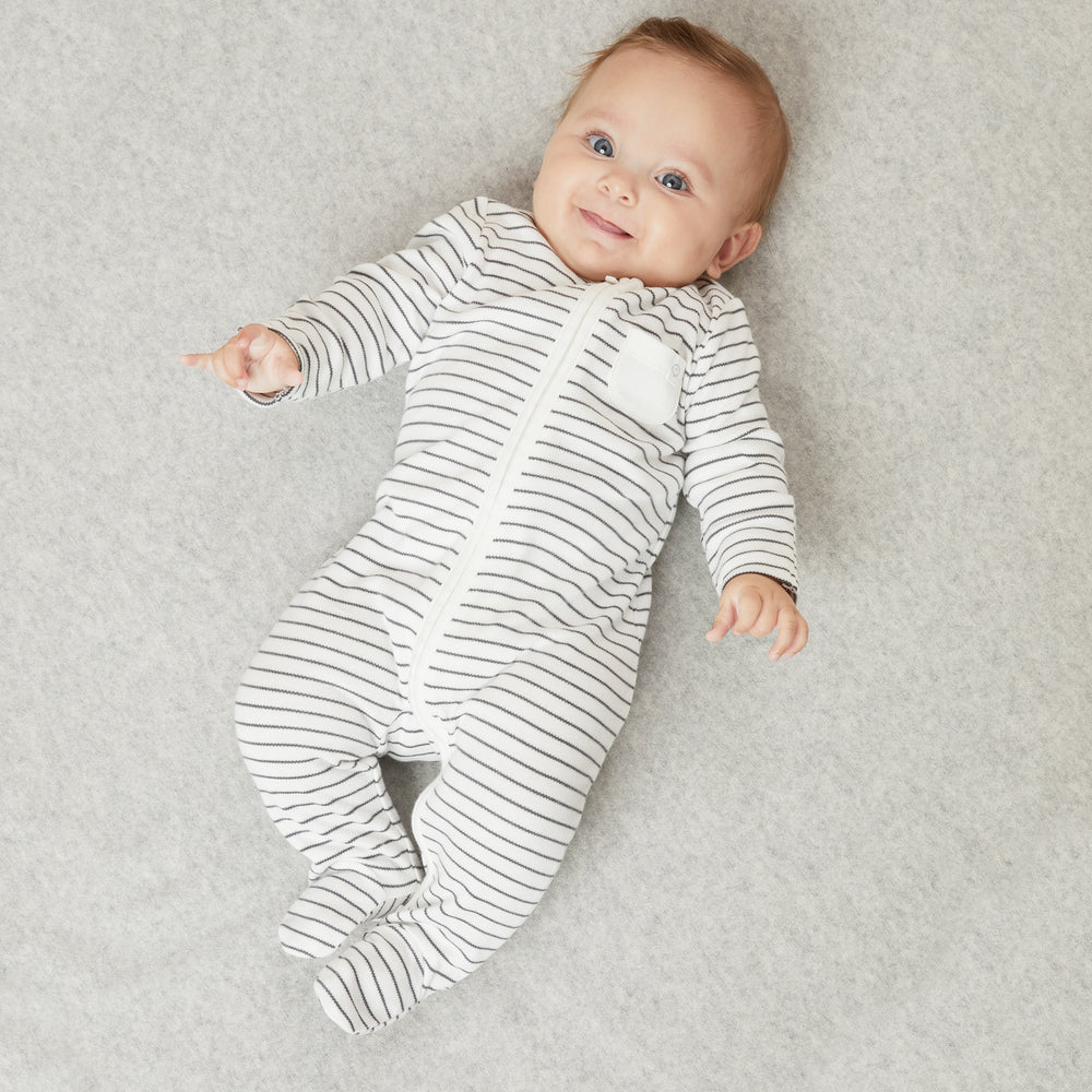 Mori Ribbed Footie- Grey Stripe