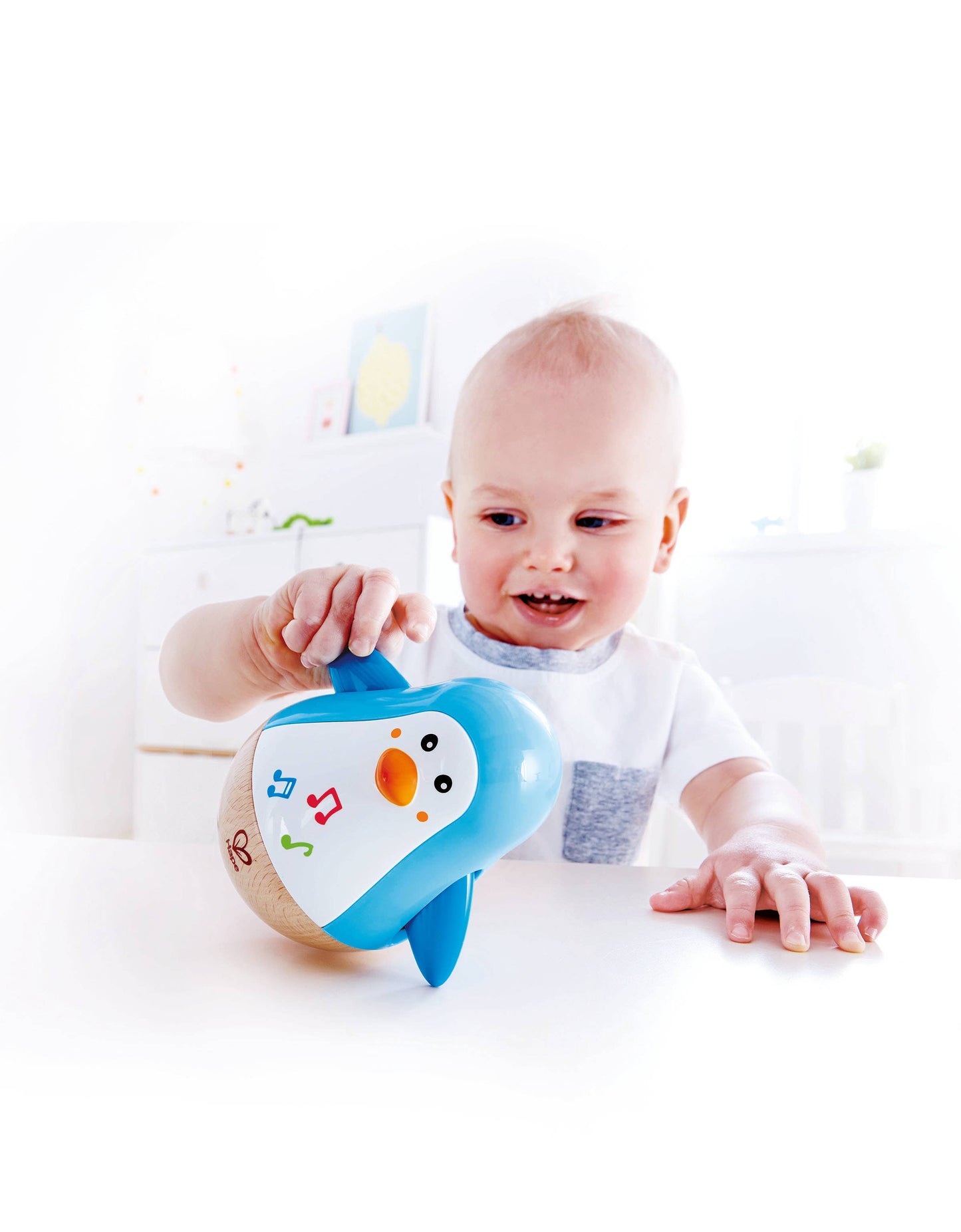 Hape Musical Penguin
